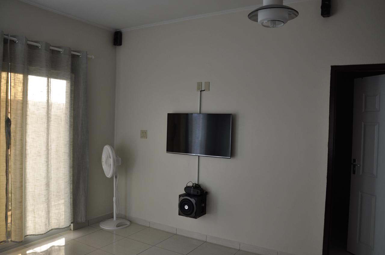 Riando Appartement Rainville ปารามารีโบ ห้อง รูปภาพ